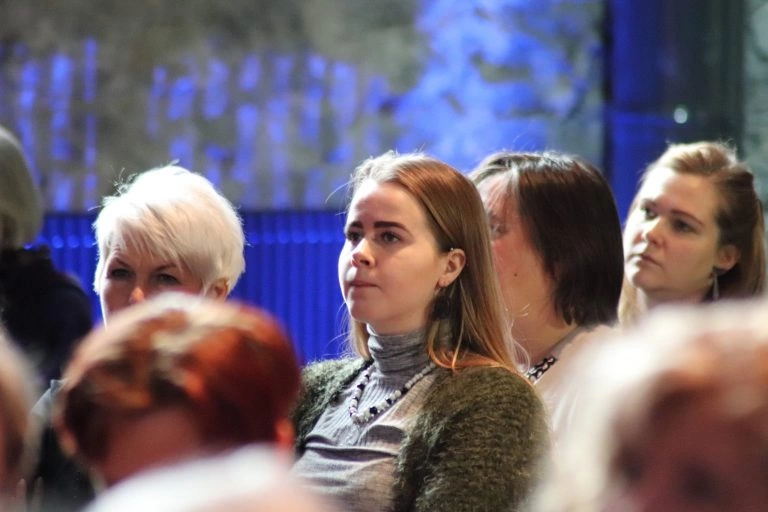 Голос спільнот, або підхід &laquo;знизу вгору&raquo;