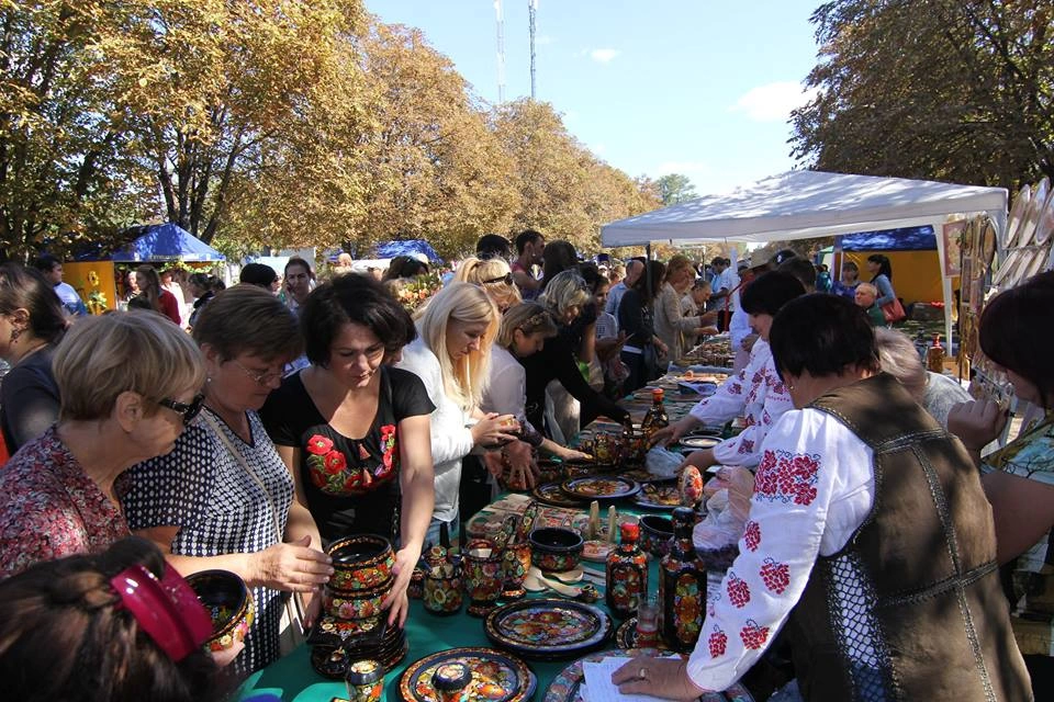 Об’єднані спадщиною 11